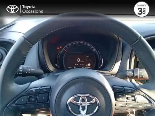 Toyota Aygo X 1.0 vvt-i 72ch dynamic — photo 13
