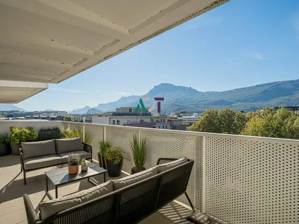 GRENOBLE - T3 - 59m²