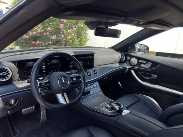 Mercedes Cla sse e 220 d amg line cabrio — photo 10