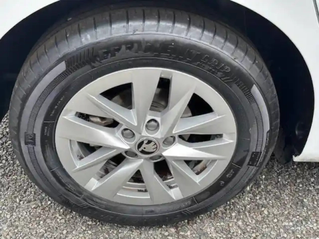 Skoda Fabia 1.0 tsi 95 ch evo 2 bvm5 — photo 26