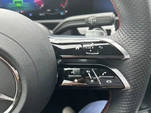 Mercedes Classe A a 180 amg line — photo 16