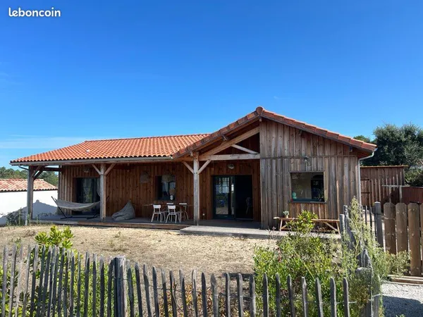 Maison meublée de 105m2 - 3 chambres - 2 Sdb