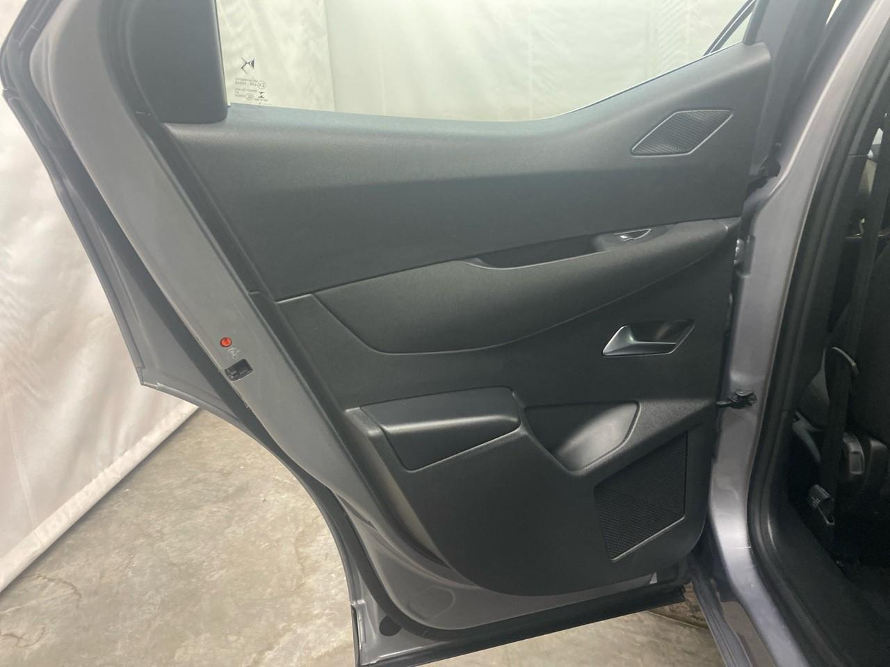 Ds Ds 3 crossback puretech 100 bvm6 performance line+ — photo 27