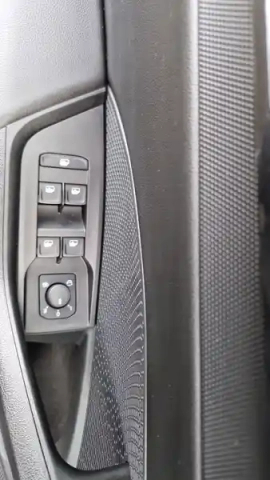 Skoda Octavia combi 2.0 tdi 150 ch scr dsg7 — photo 23