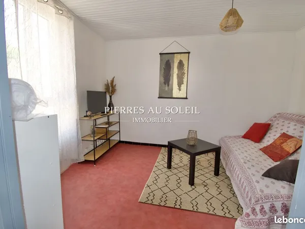 Studio 1 pièce 17 m²
