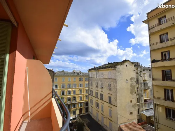Appartement 3 pièces 74 m²