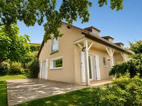 Maison Brive La Gaillarde 5 pièce(s) 113.68 m2 avec piscine