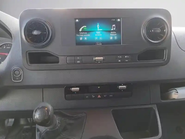 Mercedes Sprinter 315 cdi fourgon toit sureleve — photo 10