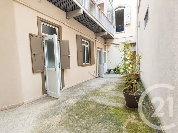 Immeuble de rapport 403 m²