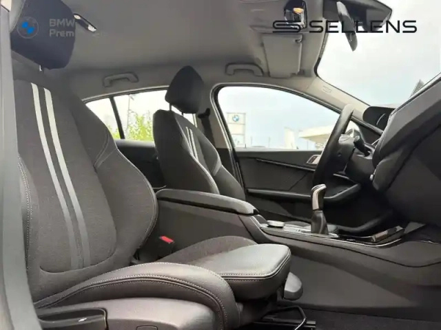 Bmw Serie 1 série 1 118i 136ch edition sport — photo 11