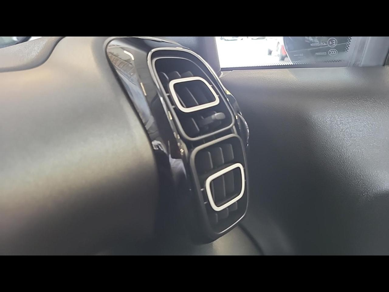 Citroën C3 Aircross 1.2 puretech 110ch s&s plus — photo 26