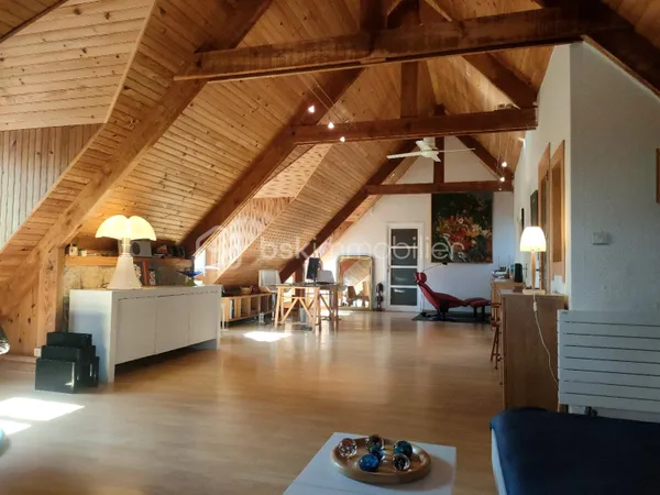 Maison 5 pièces 177 m²