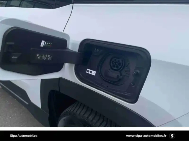 Jeep Compass 157 kw 4x2 — photo 55