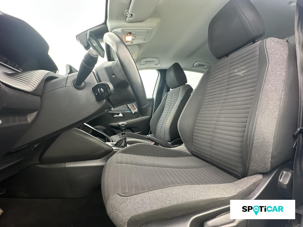 Peugeot 208 1.2 puretech 100ch s&s style — photo 9