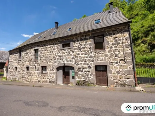 Maison 11 pièces 280 m²