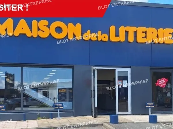Local commercial 417 m²