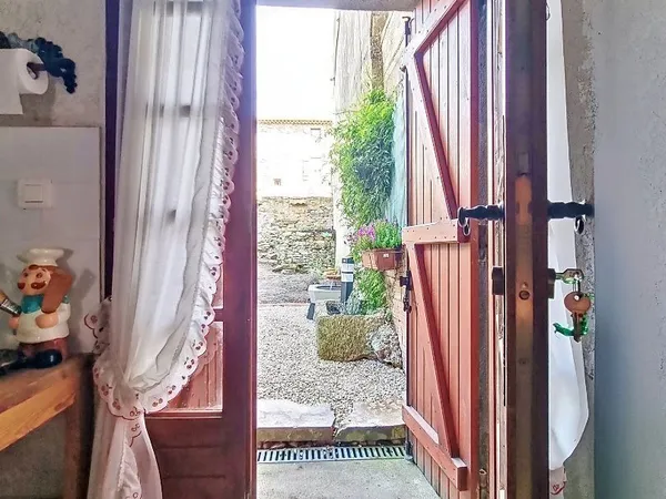 Ancien gîte 9 pièces