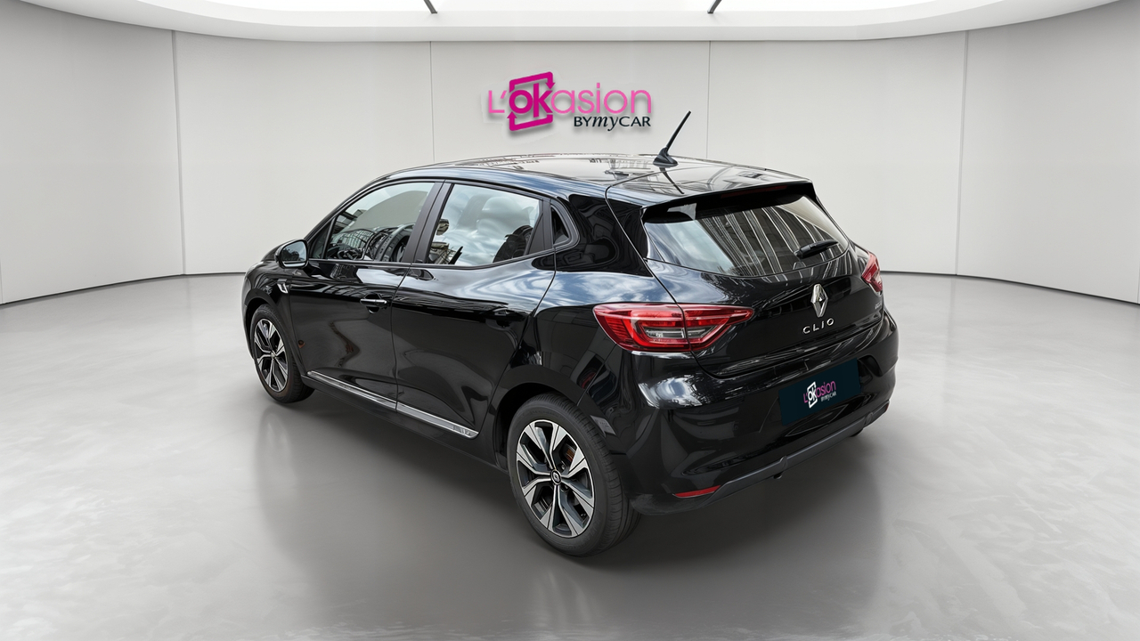 Renault Clio E-Tech 140 — photo 3