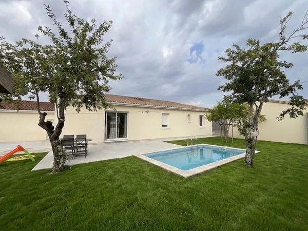 Maison de plain-pied 5 pièces 100 m²