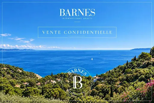 Propriété 7 pièces 305 m²