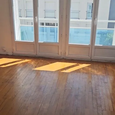 72 m² Rue breguet
