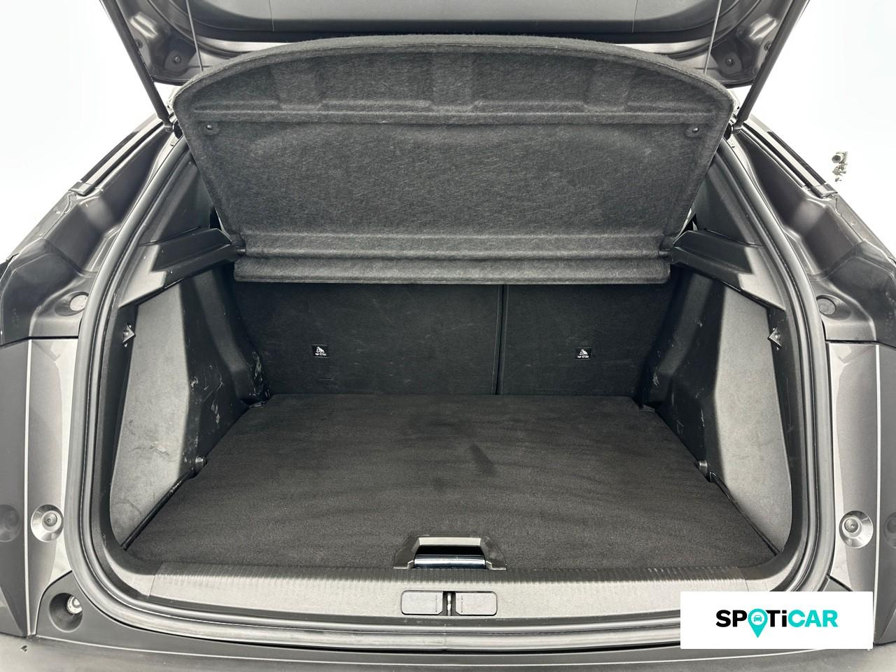 Peugeot 2008 1.2 puretech 130ch s&s roadtrip eat8 — photo 6