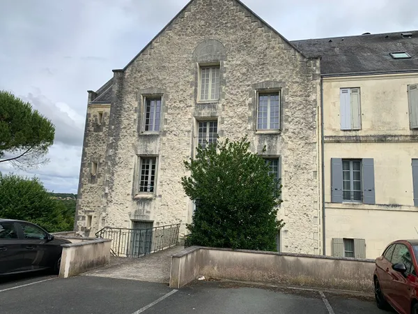 Appartement Saintes 3 pièce(s) 75.30 m2