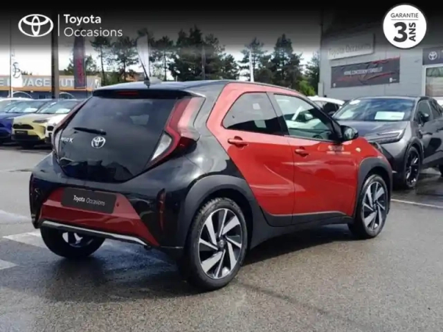 Toyota Aygo X 1.0 vvt-i 72ch collection s-cvt — photo 9
