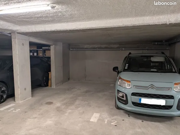 Location place de parking Dalby/Toutes aides