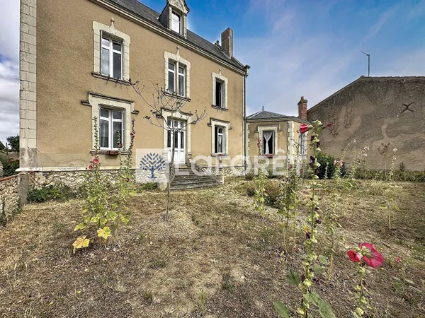 Maison 4 pièces 180 m²
