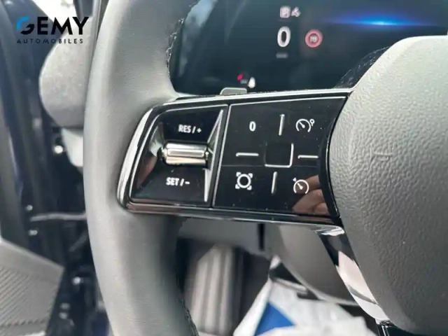 Renault Megane e-tech ev40 130ch standard charge — photo 16