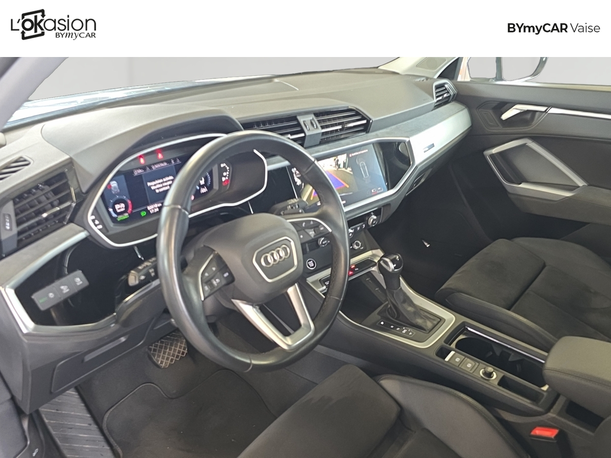 Audi Q3 35 TDI 150 ch S tronic 7 — photo 10