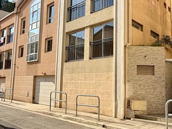 Immeuble 11 pièces 252 m²