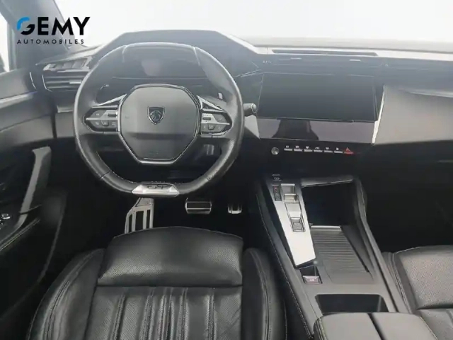 Peugeot 408 phev 225 e-eat8 — photo 8