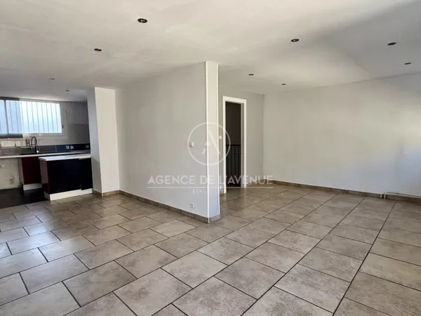 APPARTEMENT T3 EN SOUPLEX 83500 LA SEYNE SUR MER