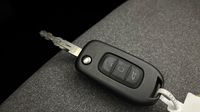 Renault Clio 1.5 Blue dCi 100ch Evolution - 24 — photo 16