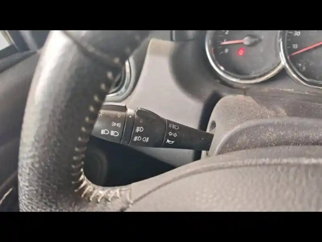 Dacia Duster 1.5 dci 110ch black touch 4x2 + attelage — photo 22