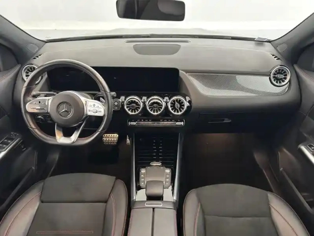 Mercedes Gla 200 7g-dct amg line 5p — photo 28