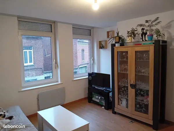À LOUER À ARMENTIÈRES - DUPLEX DE 55 m² AVEC TERRASSE DE 21 m²