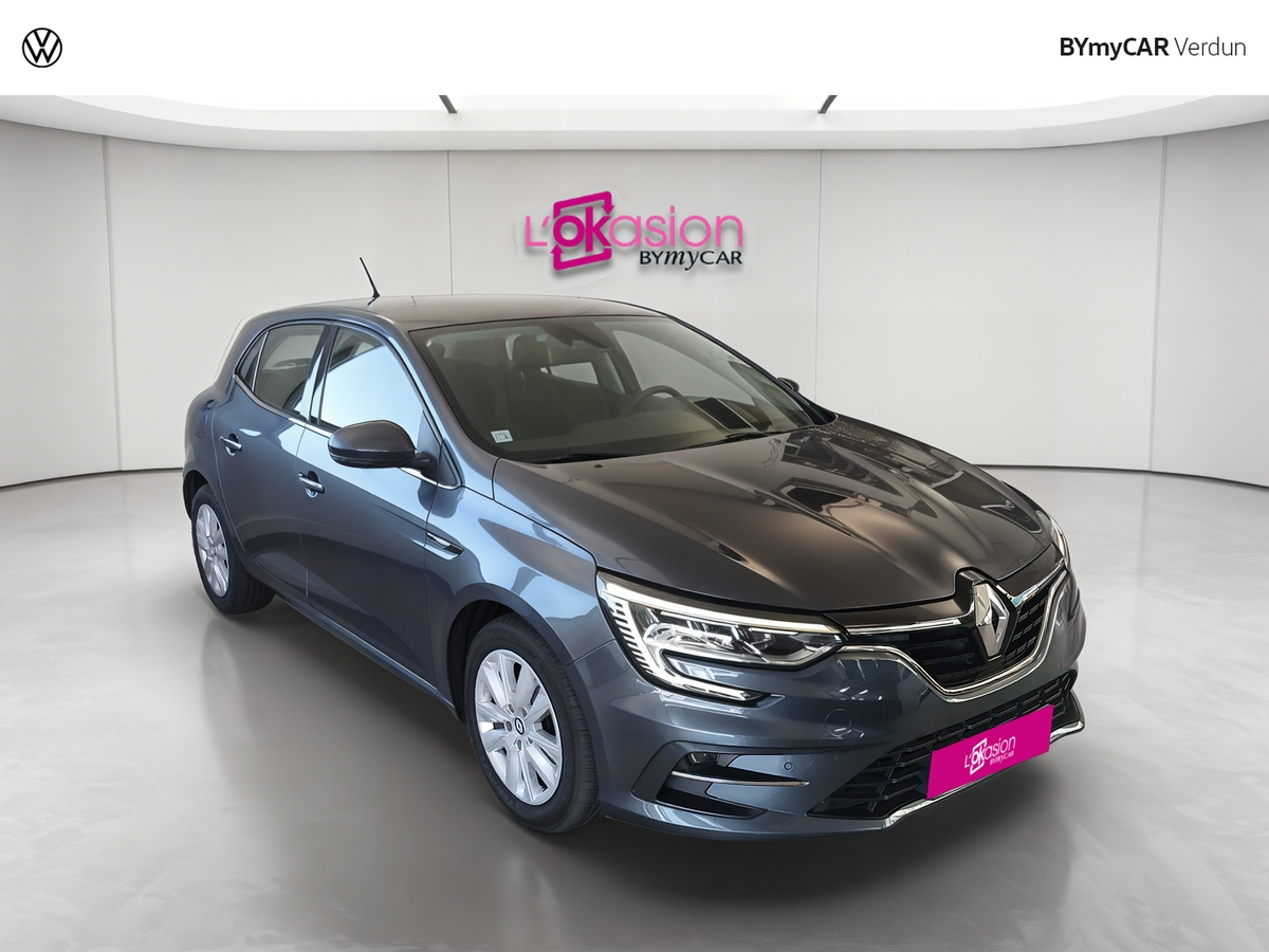 Renault Mégane IV Berline Blue dCi 115 - 21B — photo 7