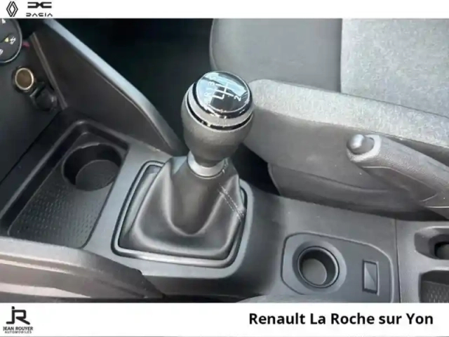 Dacia Duster 1.0 eco-g 100ch essential 4x2 — photo 6