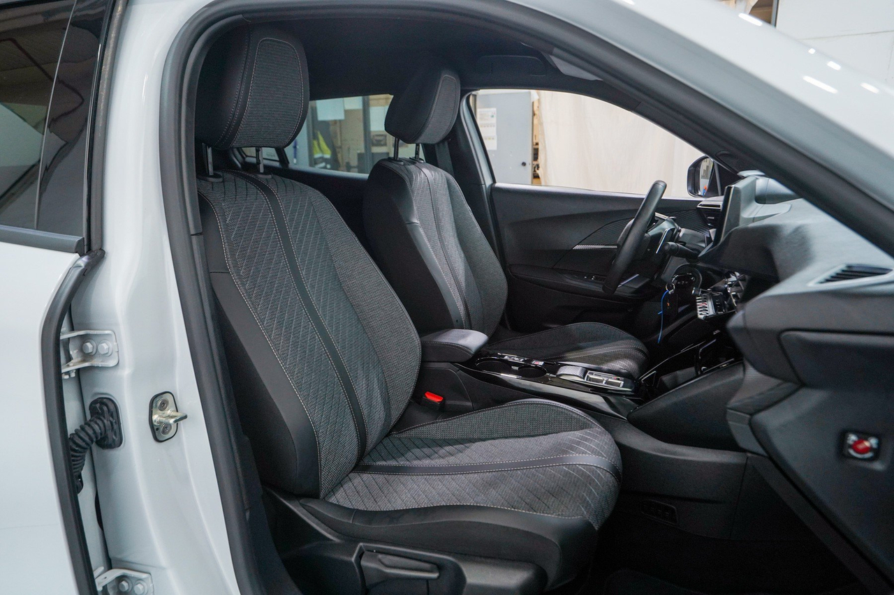 Peugeot 2008 — photo 14