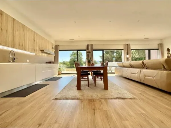 Viager 5 pièces 182 m²