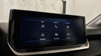 Peugeot 208 1.2 Hybrid 100ch Active e-DCS6 — photo 18