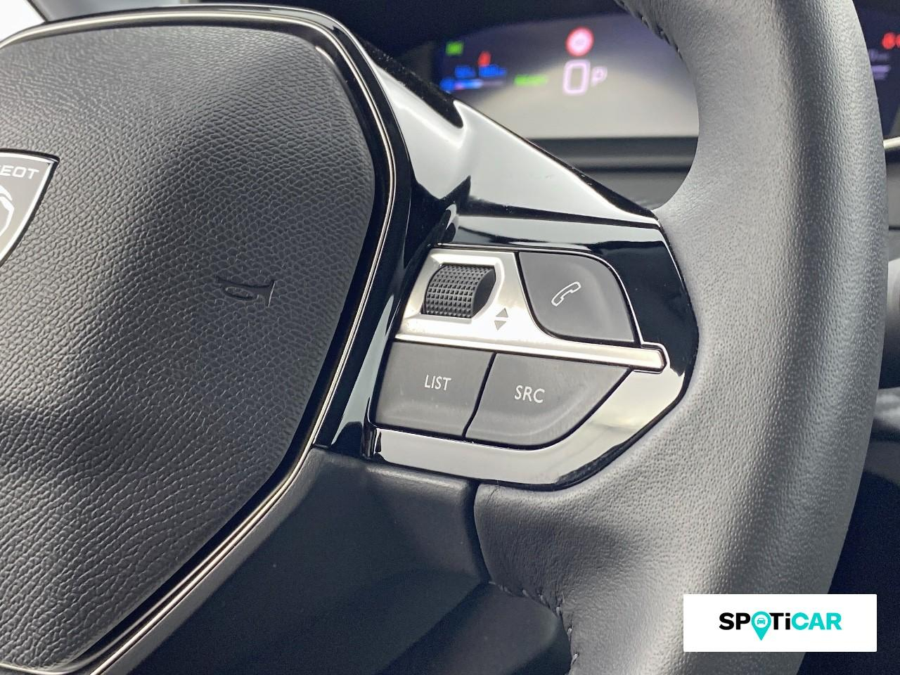 Peugeot 208 e-208 136ch 50 kwh allure — photo 16