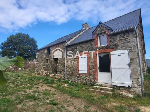 ENSEMBLE EN PIERRE À RÉNOVER - 63 M² - BEAU POTENTIEL