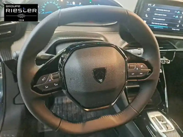 Peugeot 2008 electrique 50 kwh 136 ch — photo 9