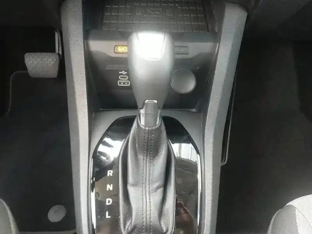 Ford Tourneo Courier 1.0 ecoboost 125ch s&amp;s titanium powershift — photo 7