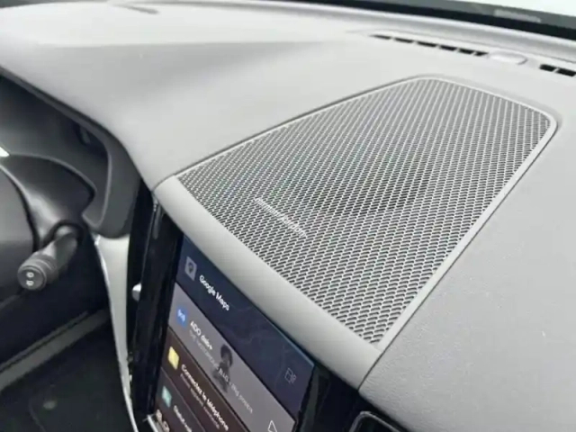 Volvo Xc60 t6 hybride rechargeable 350ch plus style dark geartronic 8 awd — photo 14