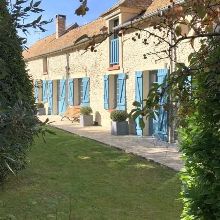 Longère 380 m² - 5 chambres 5 salles d'eau - Maison d'amis- Jardin 2635m² - Garage -Tennis - proche 